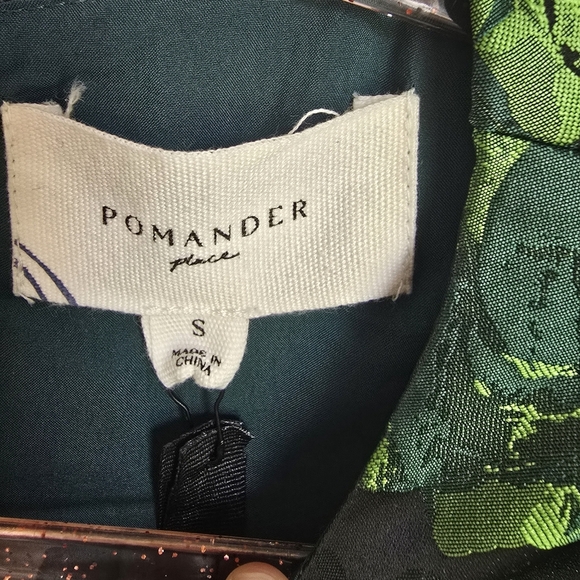 Tuckernuck, New Pomander Place Lyla Green Jacquard Floral Blouse Top SZ Small - Picture 12 of 15